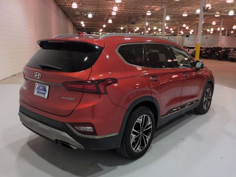 Used 2019 Hyundai Santa Fe AWD image 3