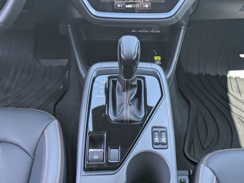 Certified 2025 Subaru Crosstrek 2.5i Limited w/ Popular Package #3A AWD/4WD image 18