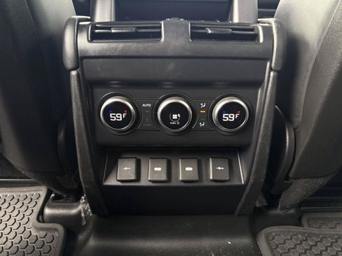 Used 2020 Land Rover Defender 110 HSE AWD/4WD image 14