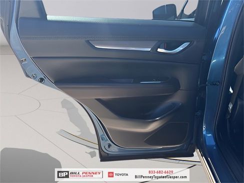 Used 2022 MAZDA CX-5 Signature image 13