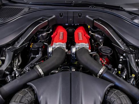 Certified 2024 Ferrari Roma image 55