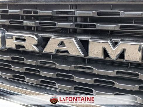 Used 2023 RAM 1500 Big Horn AWD/4WD image 9