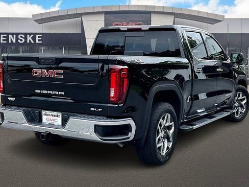 Used 2023 GMC Sierra 1500 SLT w/ SLT Convenience Package image 2