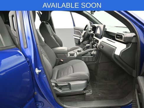 Used 2024 Toyota Tacoma TRD Off-Road AWD/4WD image 31