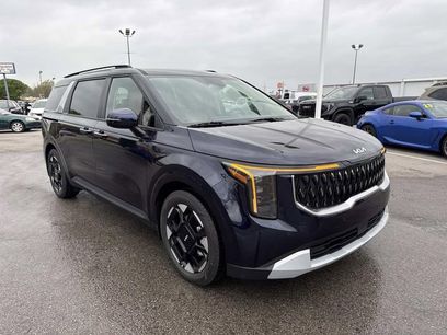 New 2026 Kia Carnival EX