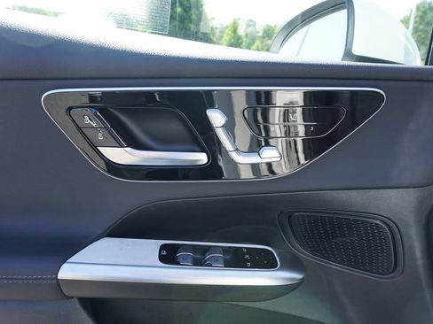 Certified 2025 Mercedes-Benz GLC 300 image 10