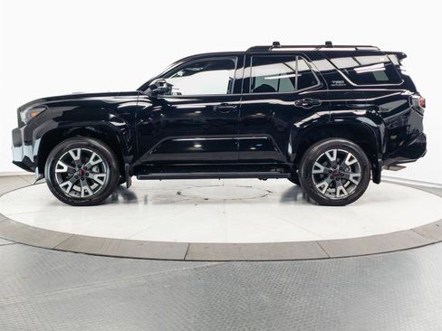 Certified 2025 Toyota 4Runner TRD Sport AWD/4WD image 7