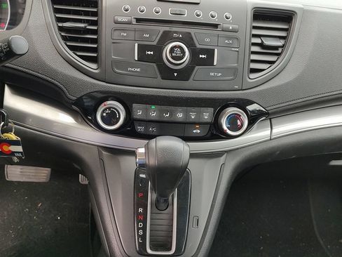 Used 2015 Honda CR-V LX image 10