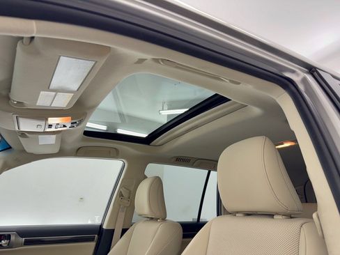Certified 2023 Lexus GX 460 Premium w/ Premium Package AWD/4WD image 28