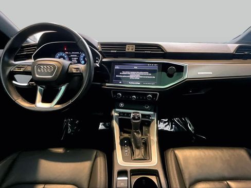 Certified 2024 Audi Q3 2.0T Premium AWD/4WD image 16