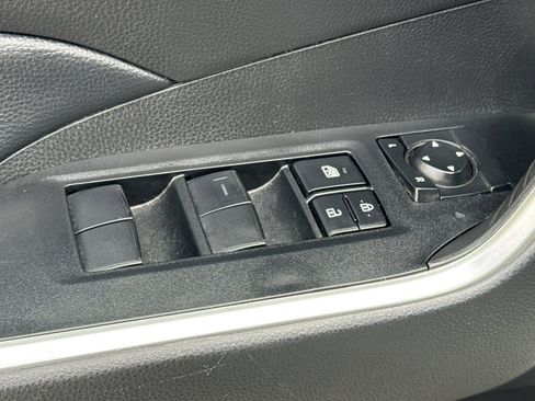 Used 2024 Toyota RAV4 LE image 13