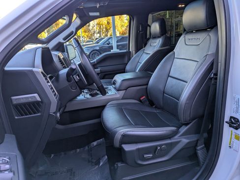 Used 2018 Ford F150 Raptor w/ Equipment Group 802A Luxury image 28