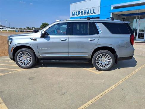 New 2025 GMC Yukon Elevation w/ LPO, Get Active Package image 2