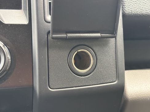 Used 2019 Ford F150 XL w/ Equipment Group 101A Mid AWD/4WD image 8