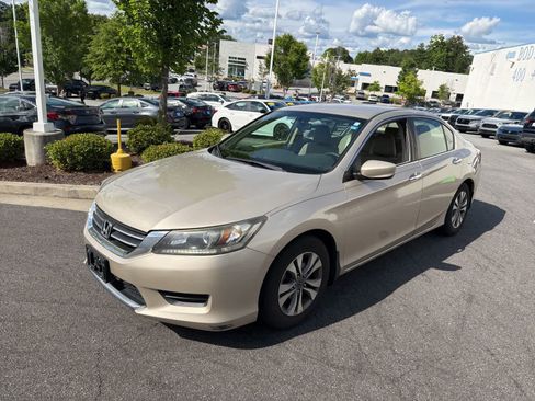 Used 2014 Honda Accord LX image 3