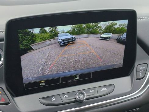 Used 2024 Chevrolet Blazer LT w/ LPO, Floor Liner Package FWD image 10