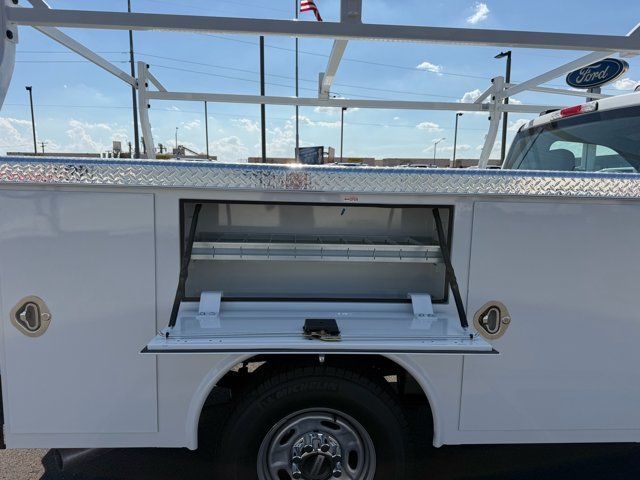 New 2026 Ford F250 XL w/ XL Chrome Package RWD image 8