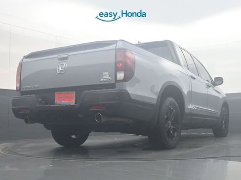 Used 2023 Honda Ridgeline Black Edition image 32