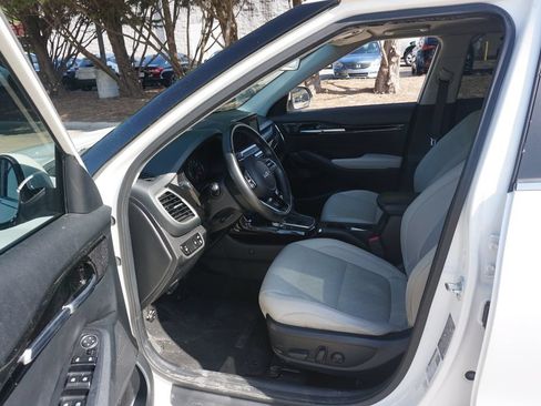 Used 2022 Kia Seltos EX AWD/4WD image 2