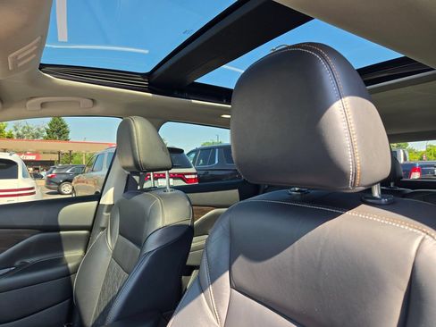 Used 2023 Nissan Murano Platinum w/ Cargo Package FWD image 33
