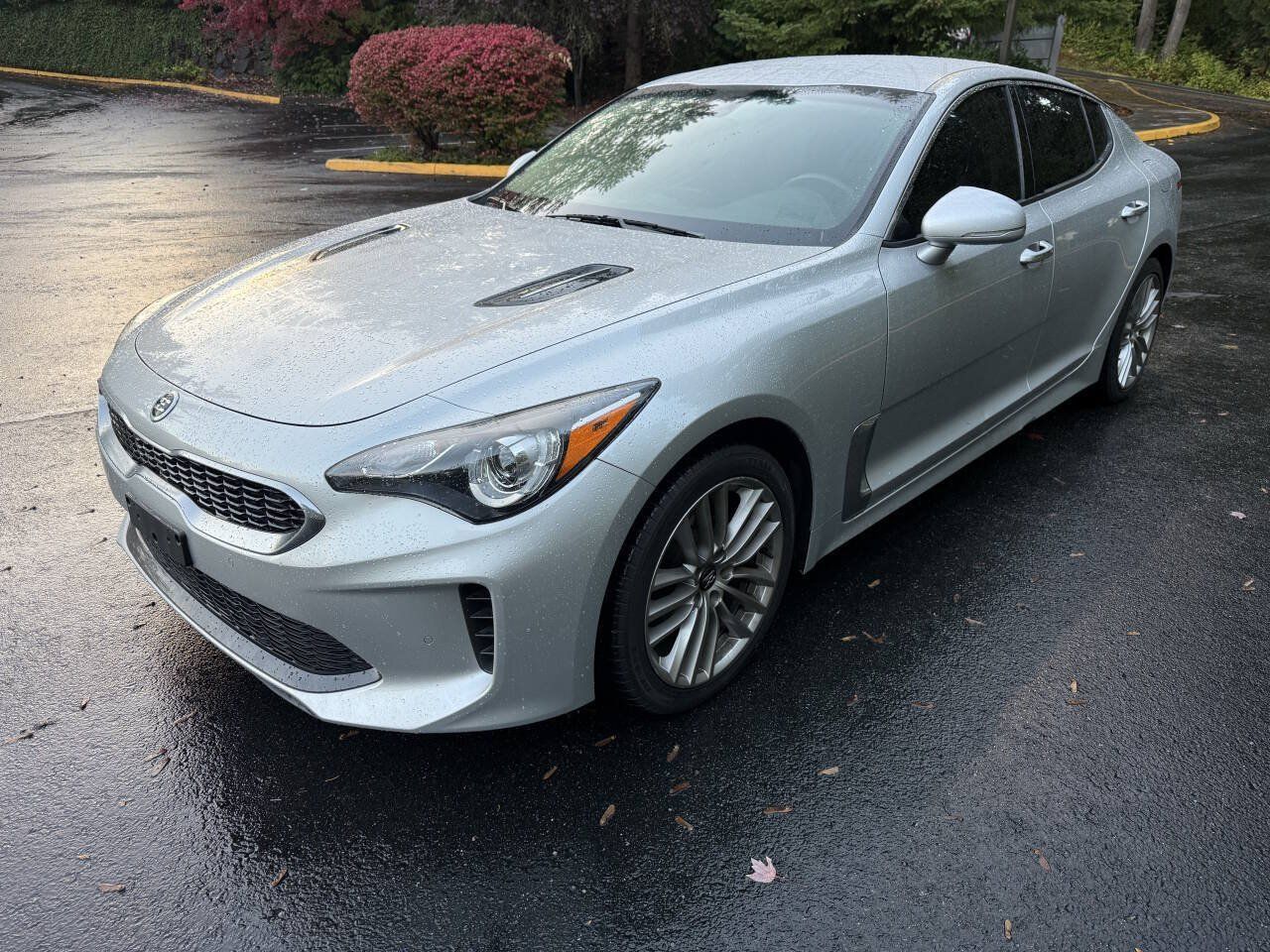 Used 2018 Kia Stinger AWD/4WD image 1