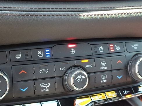 Certified 2022 Dodge Durango Citadel AWD/4WD image 25