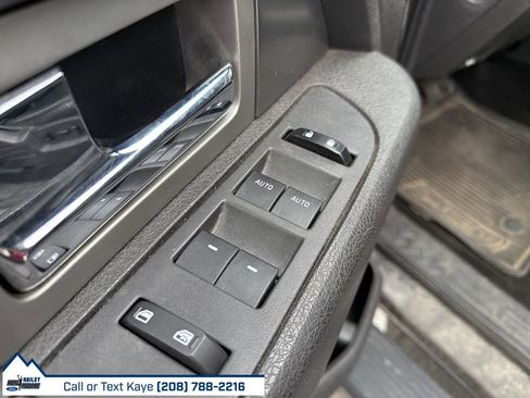 Used 2014 Ford F150 FX4 w/ Equipment Group 402A Luxury image 9