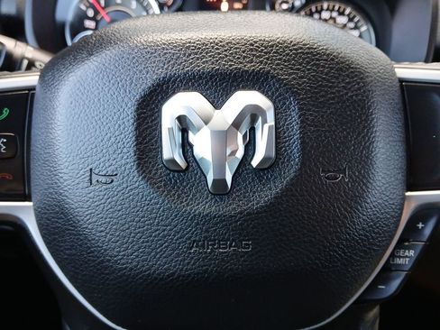 Used 2024 RAM 1500 Lone Star AWD/4WD image 5