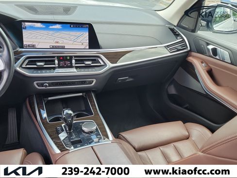 Used 2020 BMW X7 xDrive40i w/ Premium Package AWD/4WD image 25