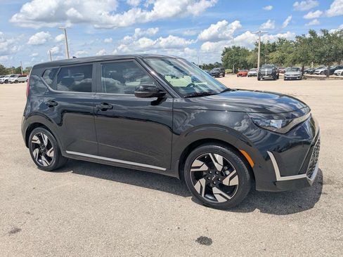 Certified 2023 Kia Soul GT-Line FWD image 2