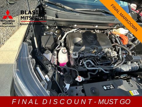 Used 2023 Toyota RAV4 Limited image 96