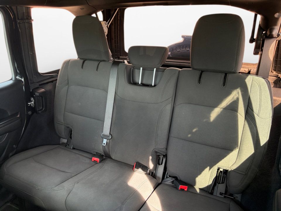 Used 2020 Jeep Wrangler Unlimited Sport AWD/4WD image 15