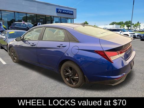Certified 2023 Hyundai Elantra SEL FWD image 7