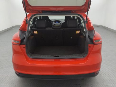 Used 2016 Ford Focus SE w/ Equipment Group 201A FWD image 29