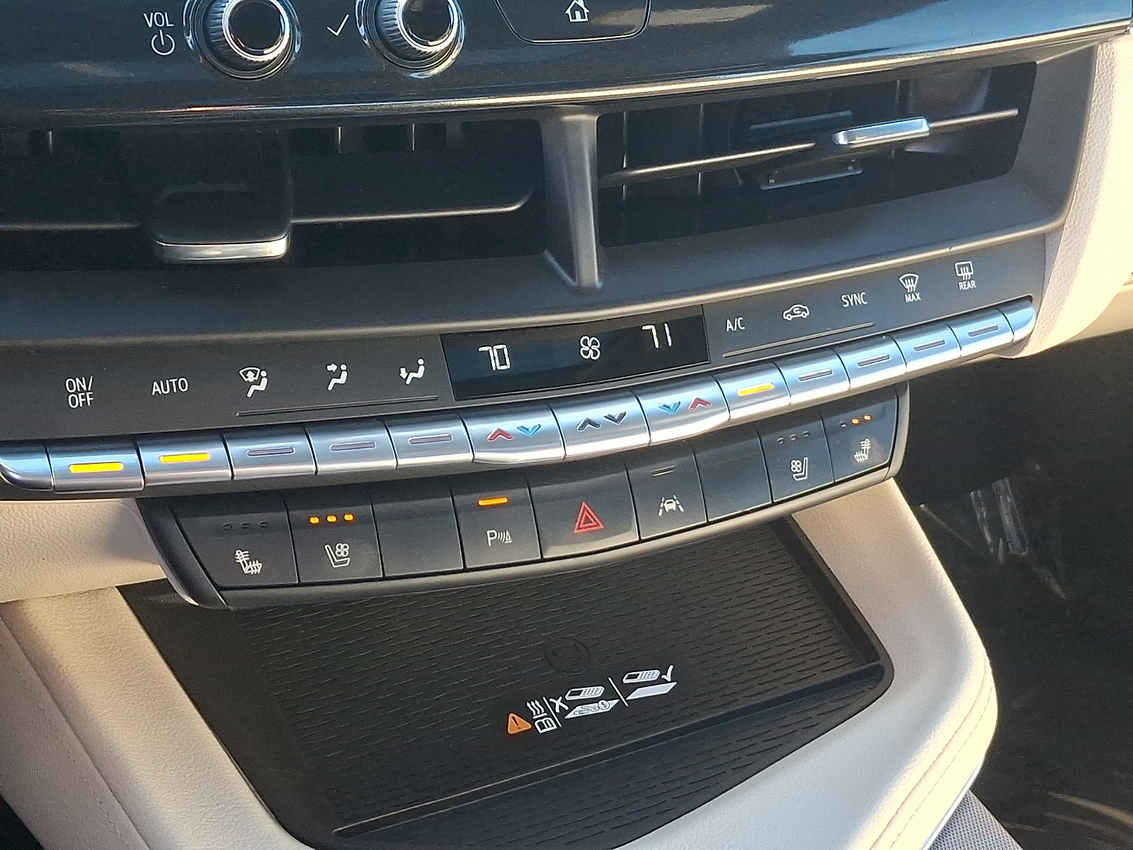 Used 2023 Cadillac CT4 Premium Luxury w/ Climate Package RWD image 16