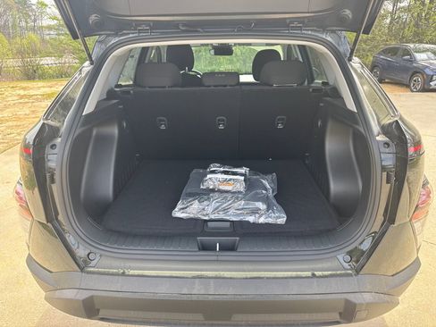 New 2026 Hyundai Kona SE FWD image 19