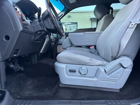 Used 2014 Ford F150 XLT w/ Equipment Group 302A Luxury image 12