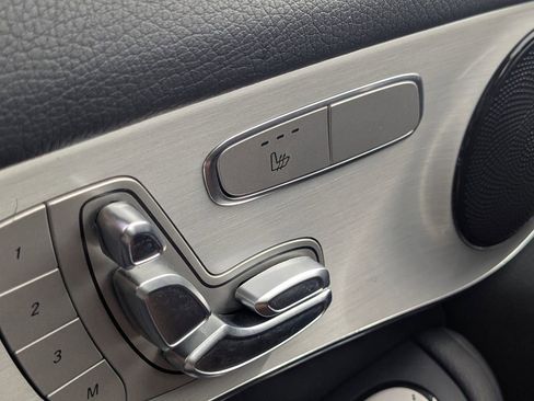 Certified 2022 Mercedes-Benz GLC 300 w/ Premium Package Lite image 9