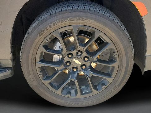Used 2023 Chevrolet Tahoe LS AWD/4WD image 7