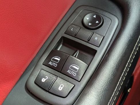 Used 2019 Dodge Challenger SRT Hellcat Redeye RWD image 23
