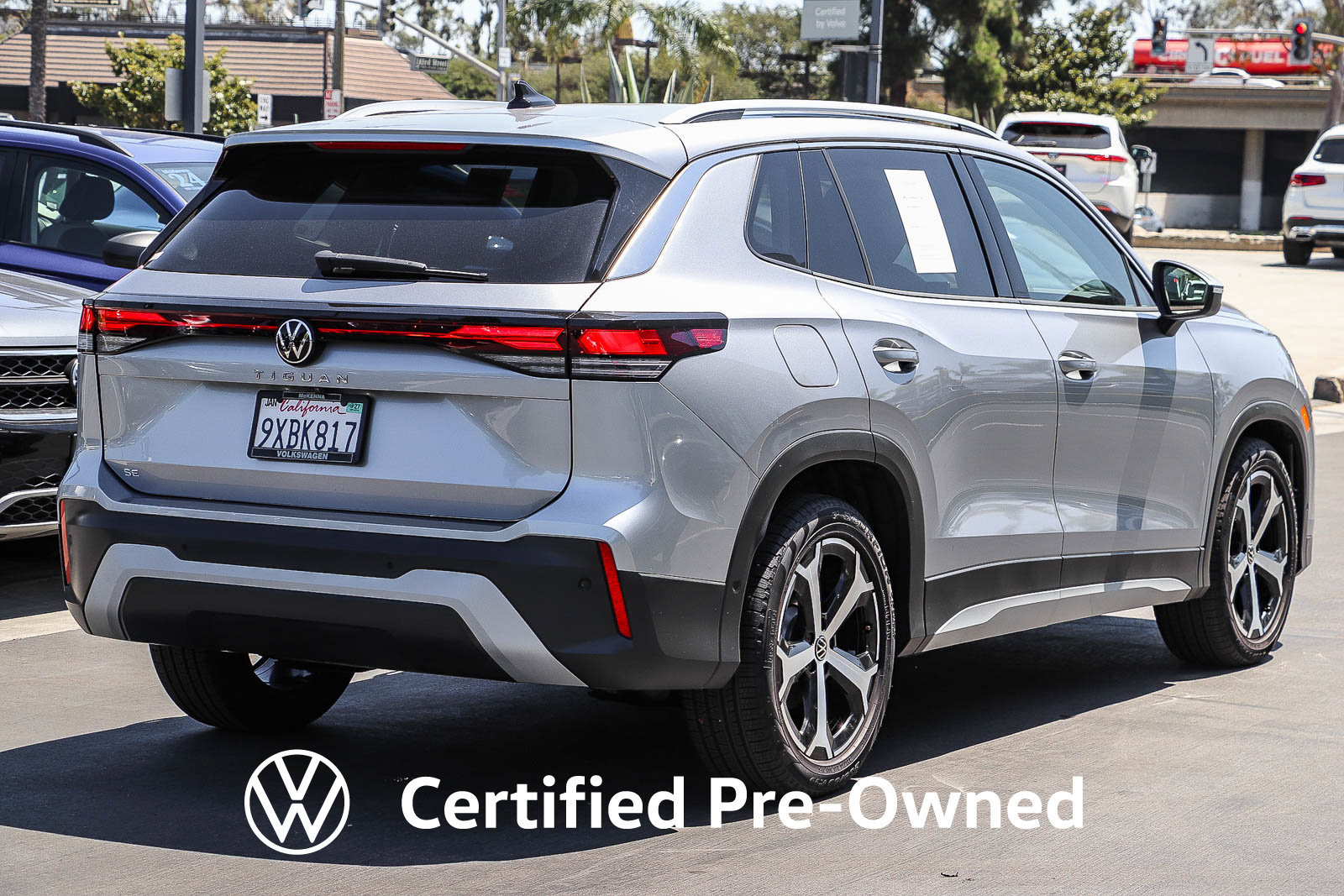 Used 2026 Volkswagen Tiguan SE FWD image 7