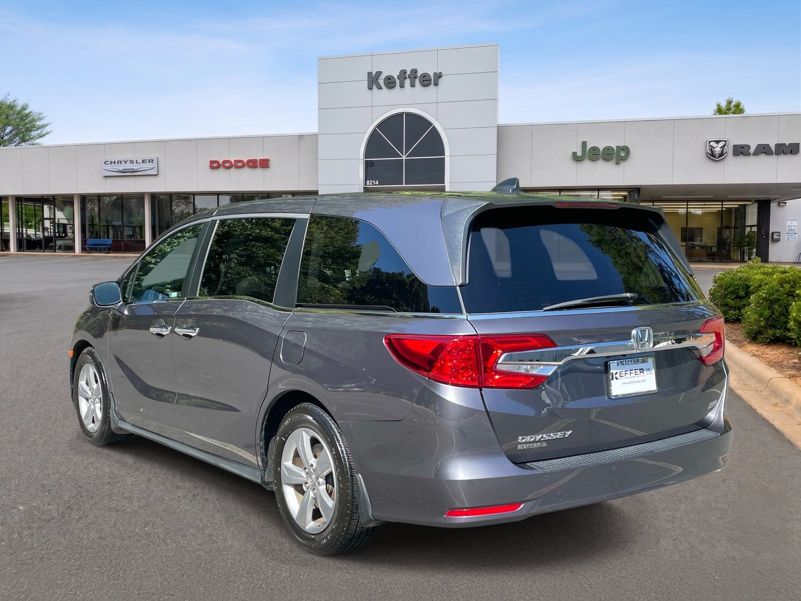 Used 2019 Honda Odyssey EX-L image 2