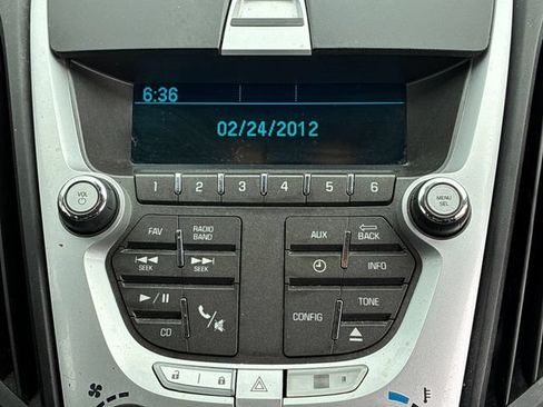 Used 2012 Chevrolet Equinox LS FWD image 17
