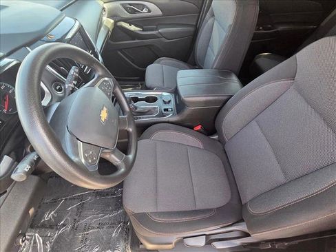 Used 2021 Chevrolet Traverse LS w/ LPO, Black Accent Package image 13