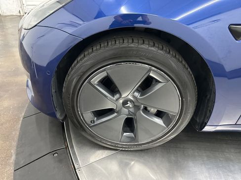 Used 2021 Tesla Model 3 Standard Range Plus RWD image 26