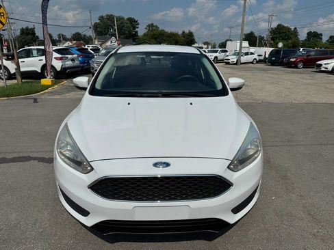 Used 2017 Ford Focus SE FWD image 21
