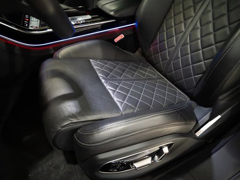 Used 2023 Audi S8 w/ S8 Comfort Plus Package image 21