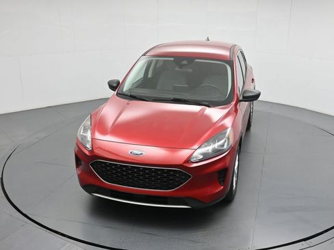 Used 2022 Ford Escape SE image 38