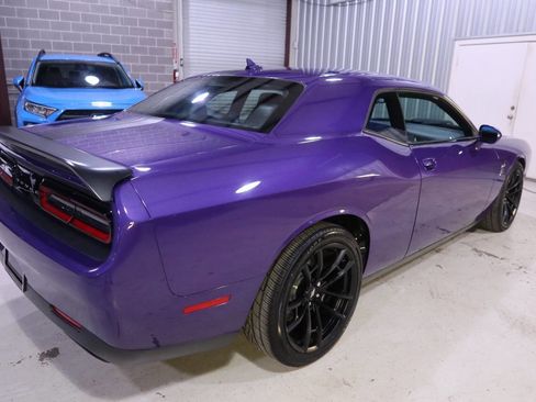 Used 2019 Dodge Challenger R/T Scat Pack w/ Shaker Package image 5