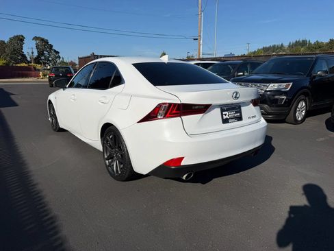 Used 2014 Lexus IS 250 w/ F-Sport Package RWD image 7